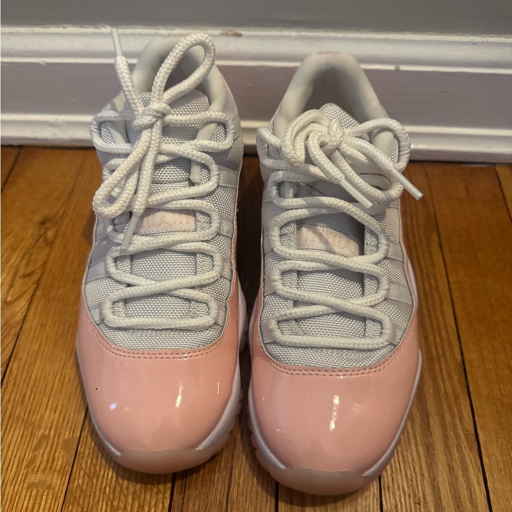 Jordan Pink and White Sneakers Air Jordan 11 Low